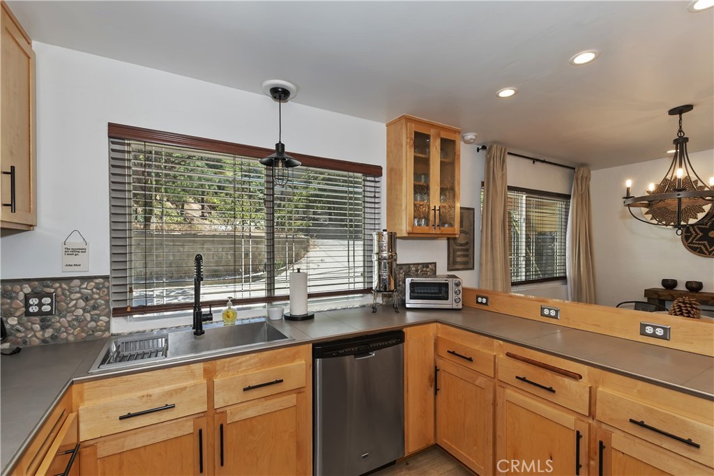 1308 Sequoia Property Photo 14
