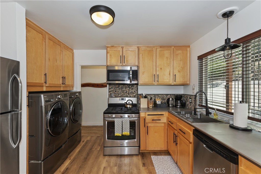 1308 Sequoia Property Photo 15