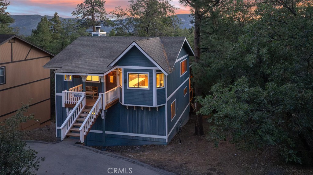 1414 Klamath Property Photo 1