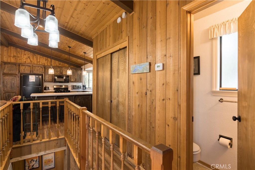 1414 Klamath Property Photo 22