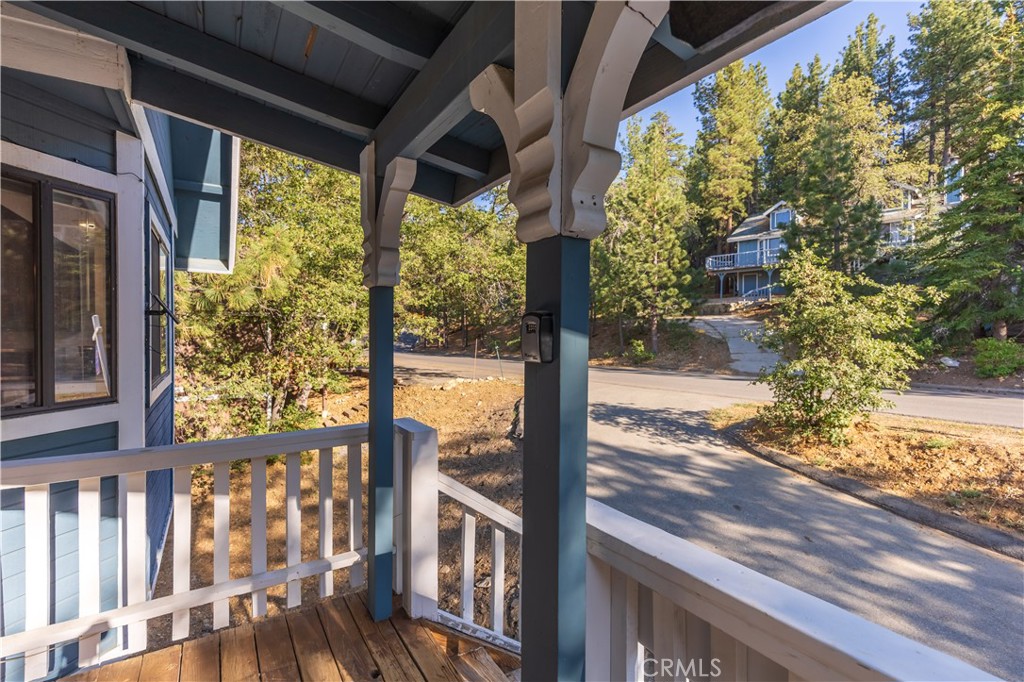 1414 Klamath Property Photo 37