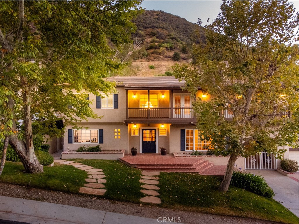 19 Round Up Road Property Photo 2