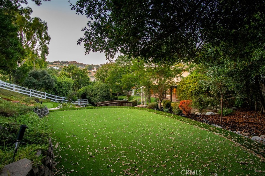 19 Round Up Road Property Photo 44