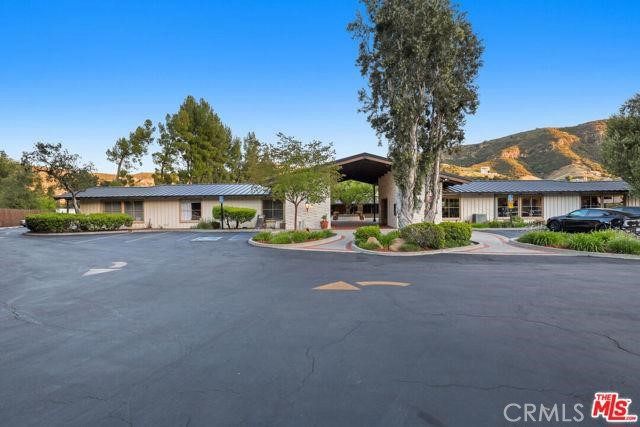 19 Round Up Road Property Photo 54