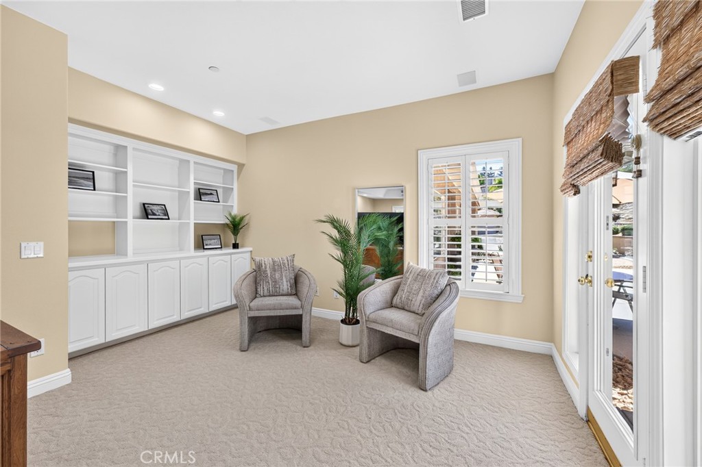 748 La Solana Drive Property Photo 29