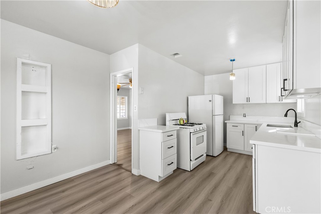 243 E Olive Property Photo 11