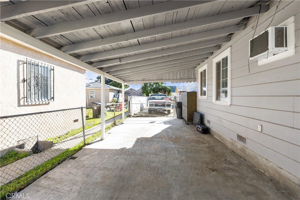 243 E Olive Property Photo 4
