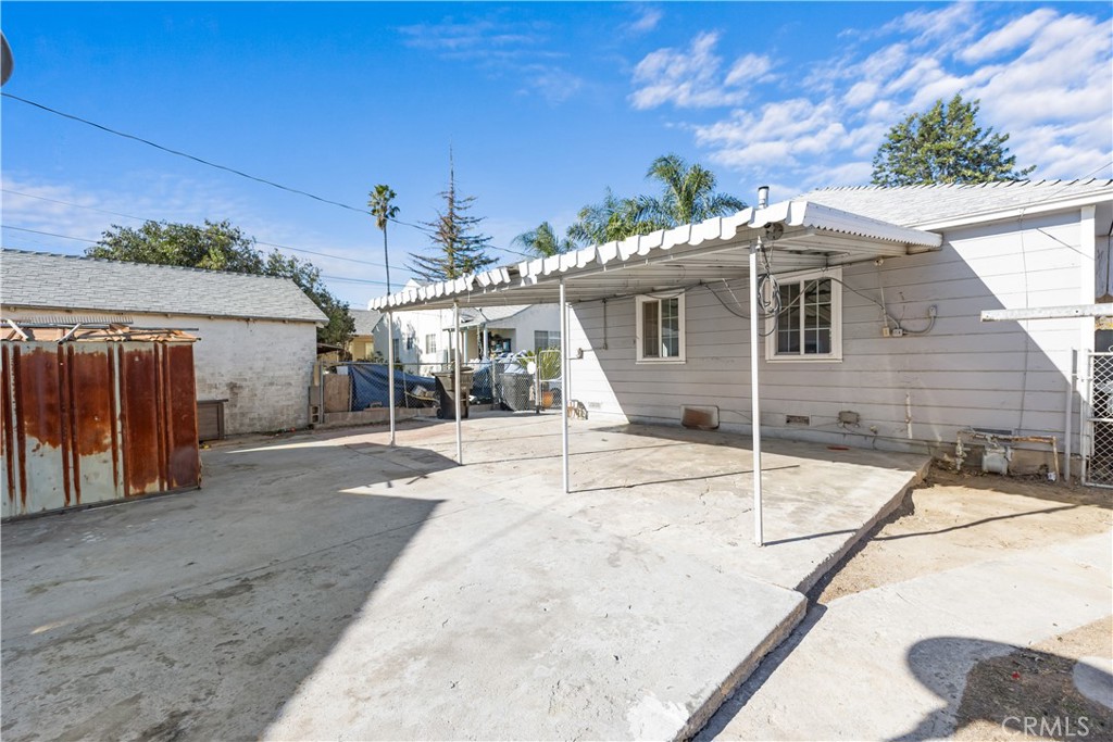 243 E Olive Property Photo 34