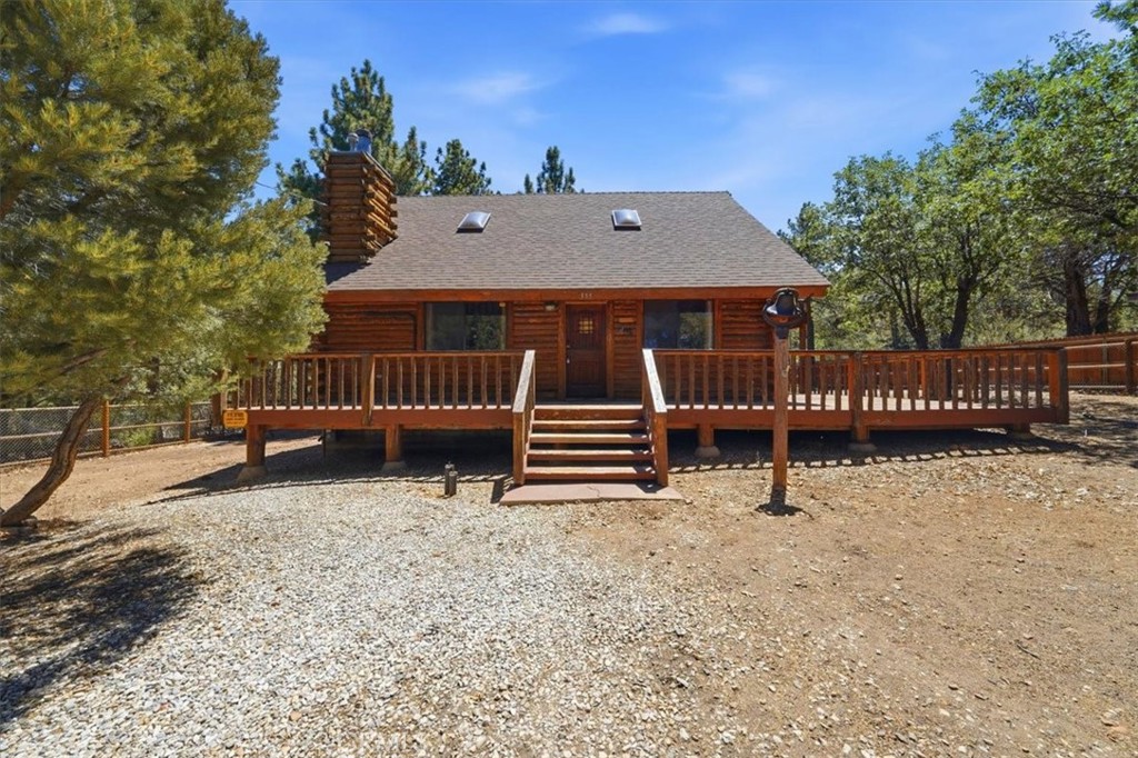 355 Dixie Lee Property Photo 6