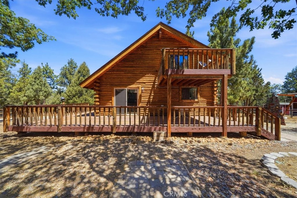355 Dixie Lee Property Photo 8