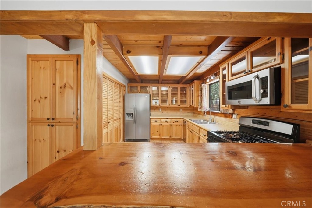355 Dixie Lee Property Photo 17
