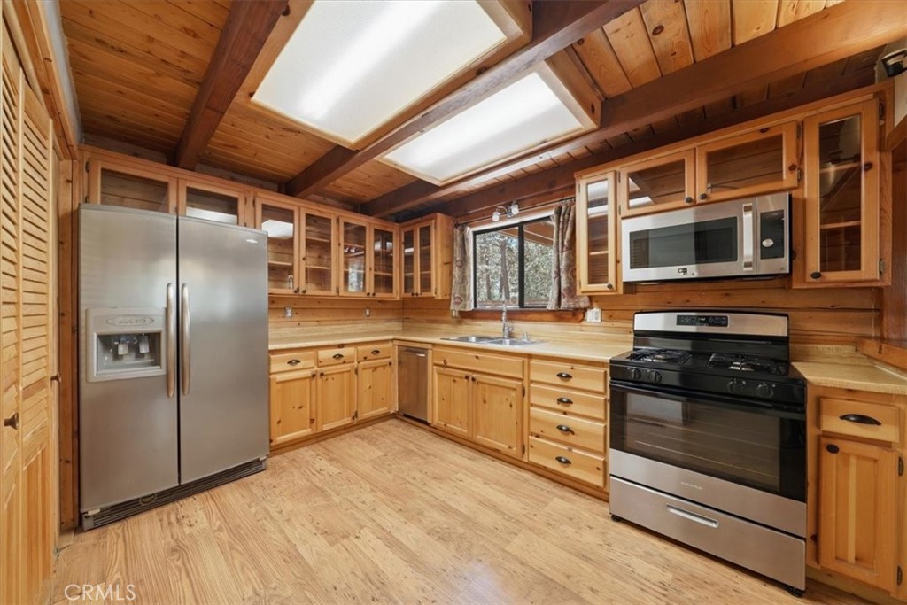355 Dixie Lee Property Photo 19
