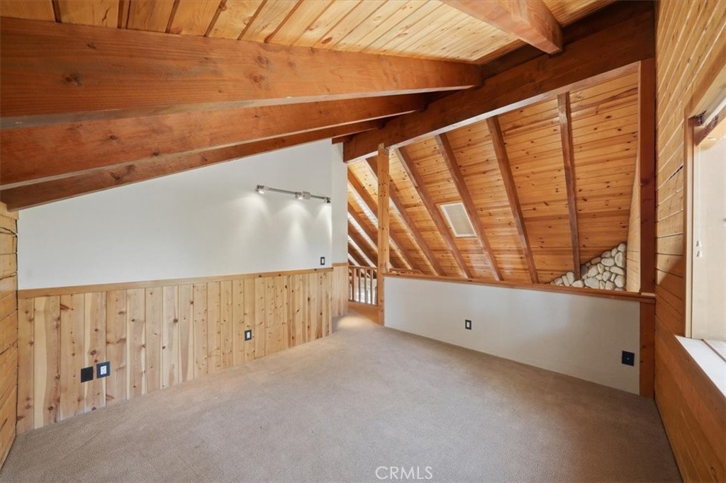 355 Dixie Lee Property Photo 28