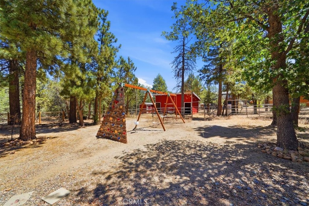 355 Dixie Lee Property Photo 43
