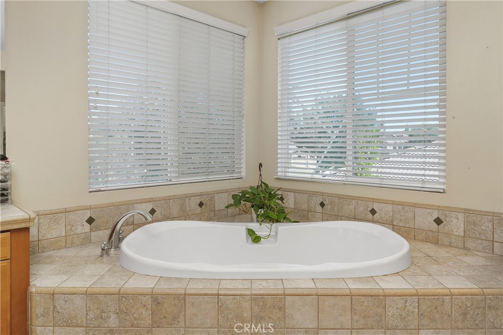 9479 Lost Grove Property Photo 14