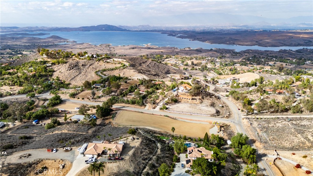 14735 Descanso Property Photo 14