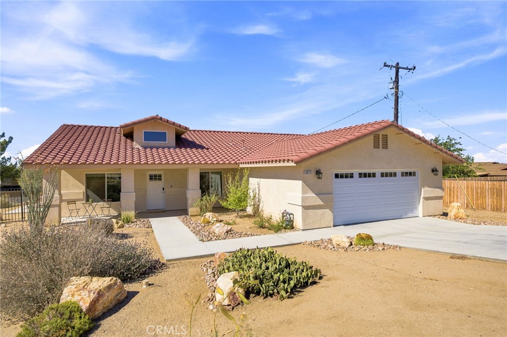 58772 La Mirada Trail Property Photo 1