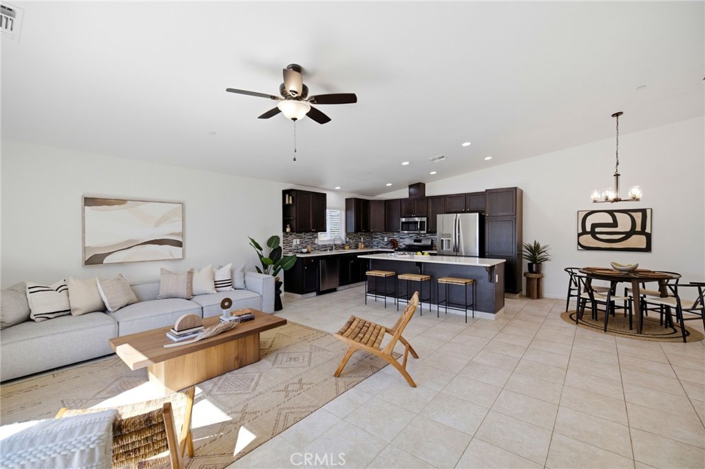 58772 La Mirada Trail Property Photo 3