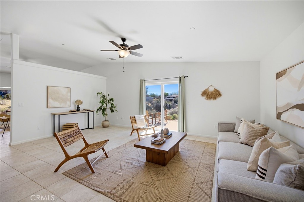 58772 La Mirada Trail Property Photo 7