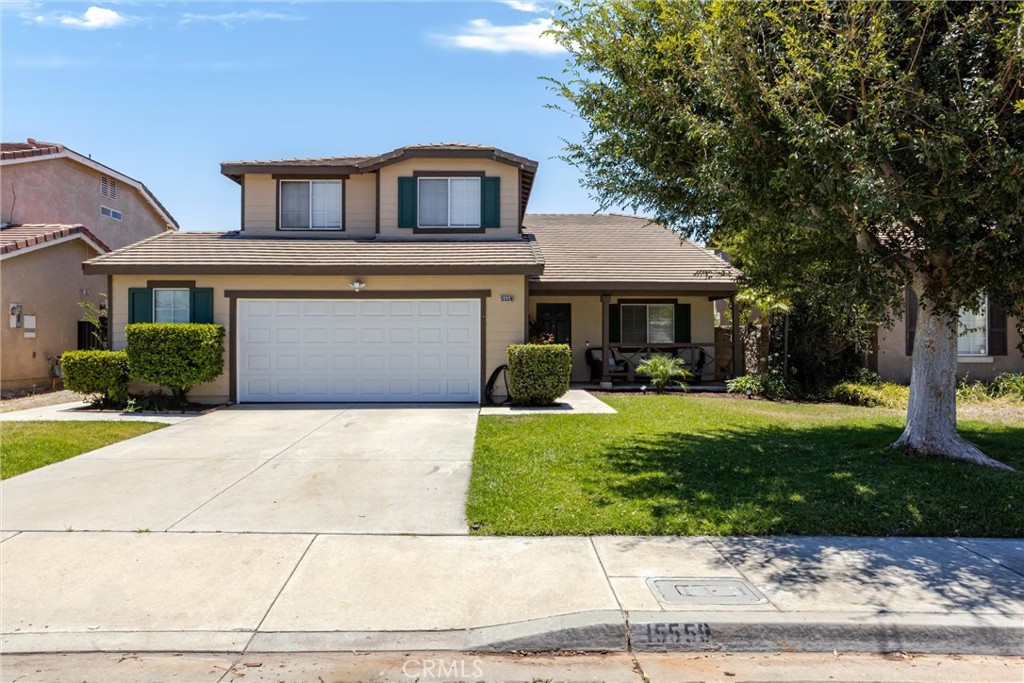 15559 Skylark Avenue Property Photo 2