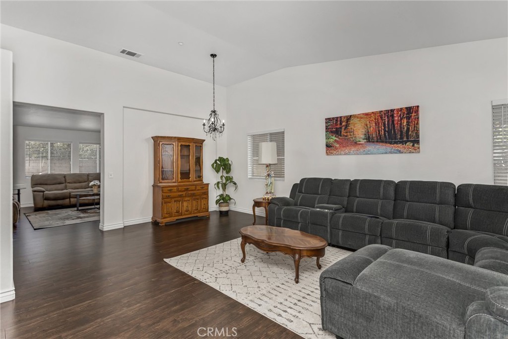 15559 Skylark Avenue Property Photo 15