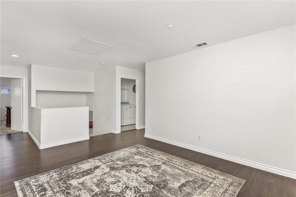 15559 Skylark Avenue Property Photo 21