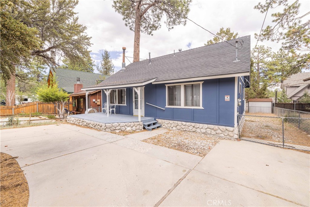 593 Wabash Property Photo 8