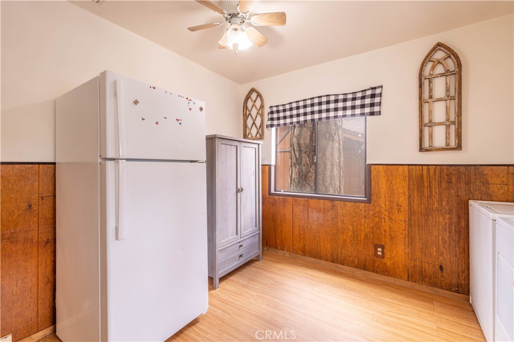 593 Wabash Property Photo 16