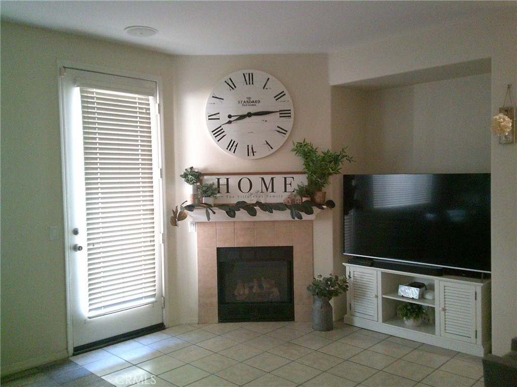 27959 Cactus B Property Photo 3