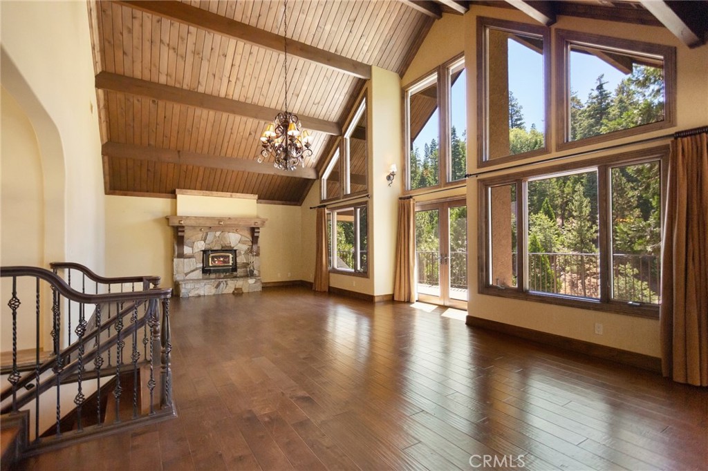 801 Brentwood Property Photo 4