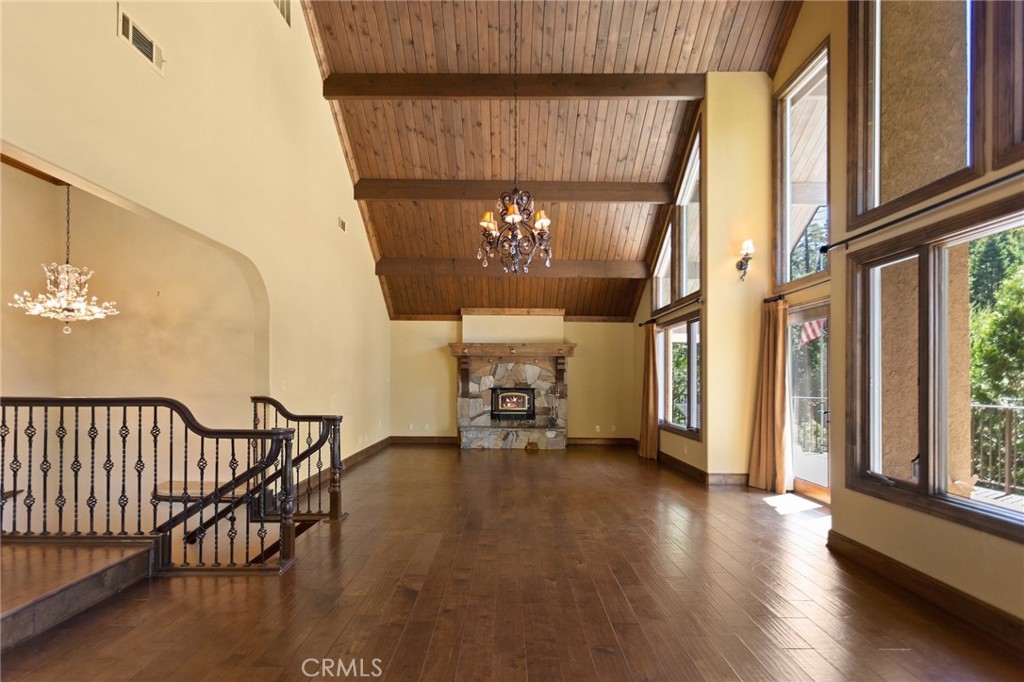 801 Brentwood Property Photo 5