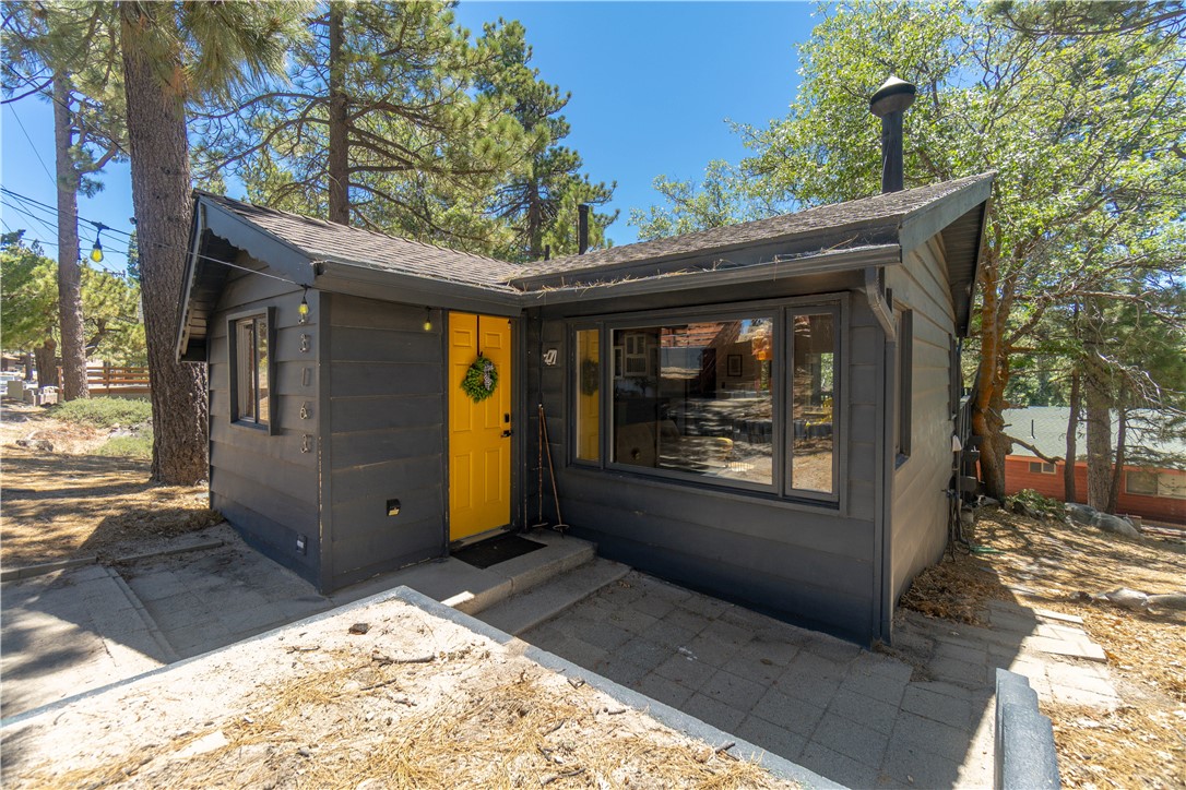 33163 Holcomb Creek Property Photo 4
