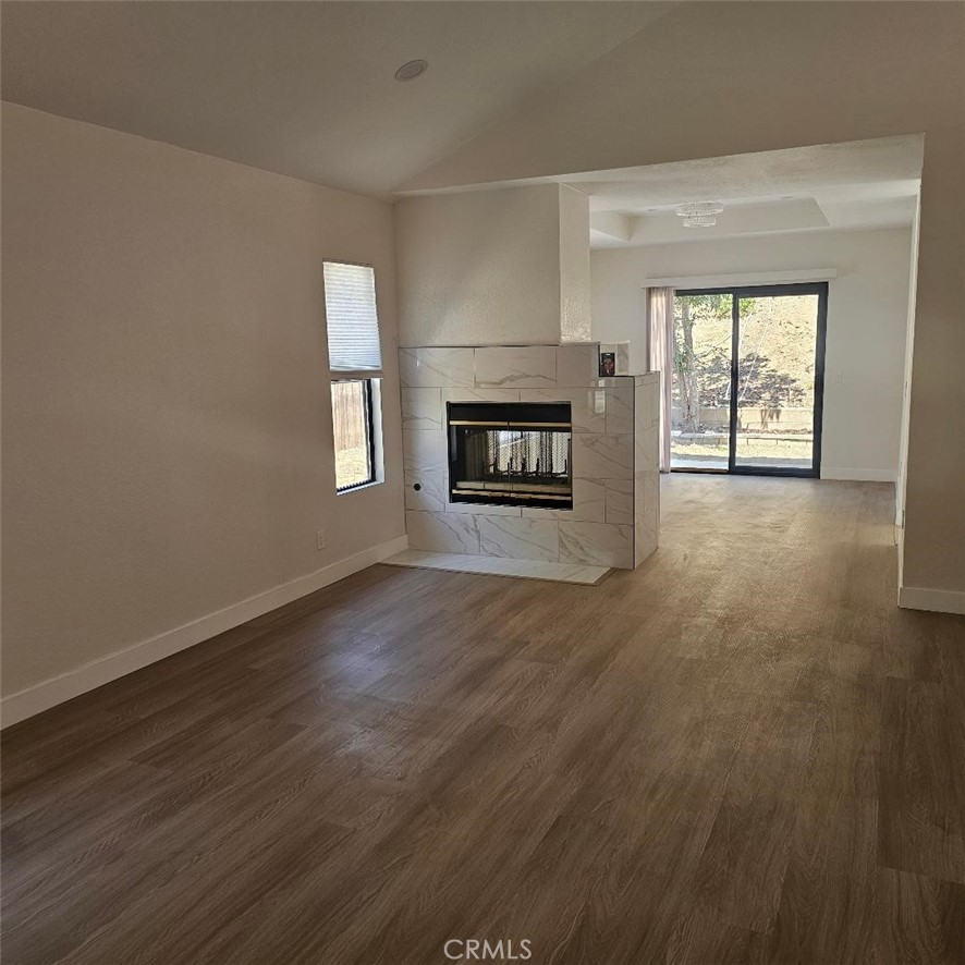 2951 Wimbledon Property Photo 2