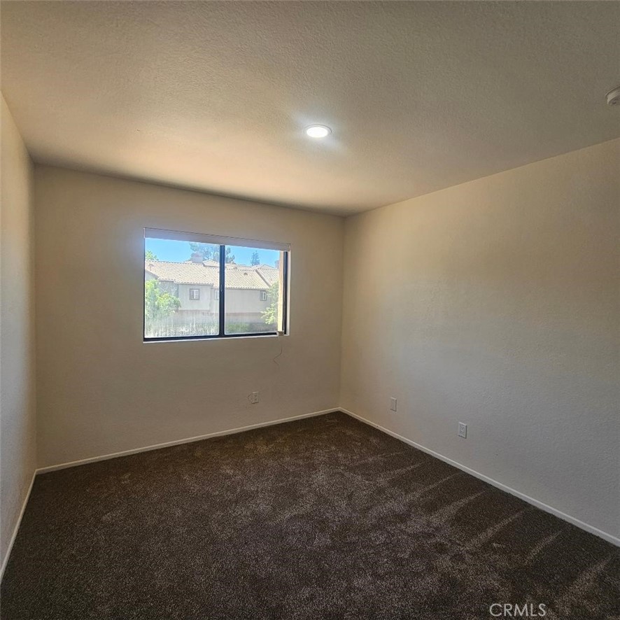 2951 Wimbledon Property Photo 21