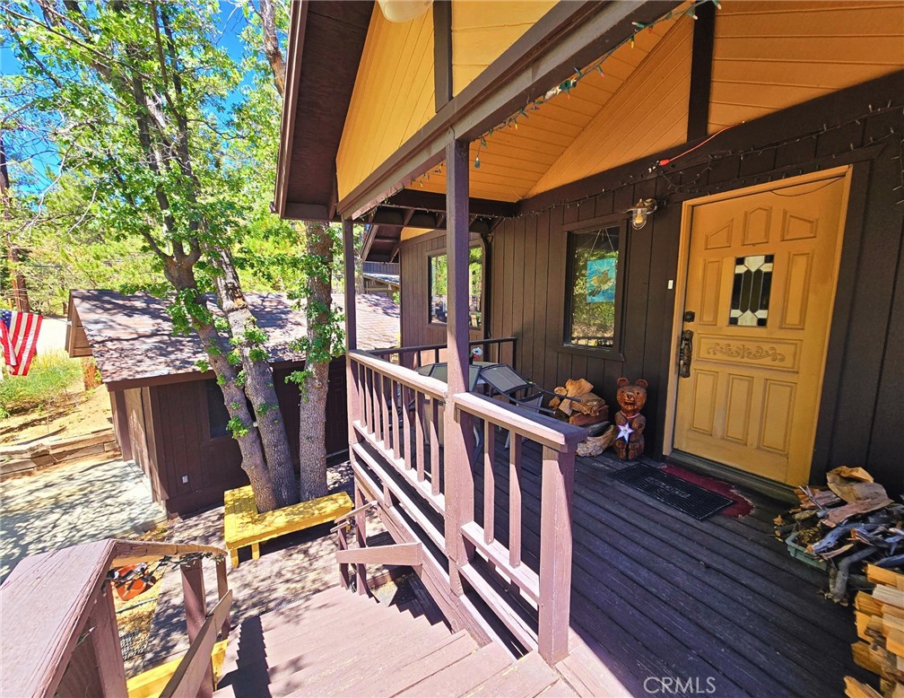 41620 Thrush Court Property Photo 3