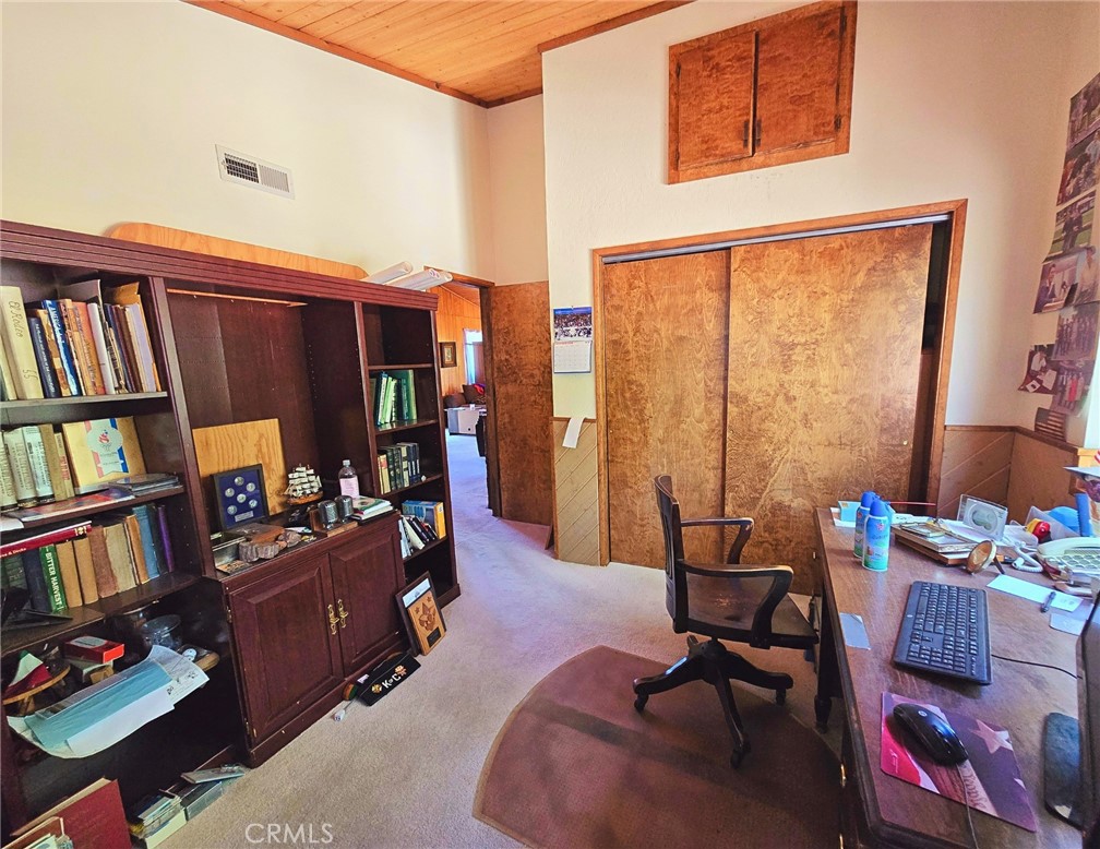 41620 Thrush Court Property Photo 7