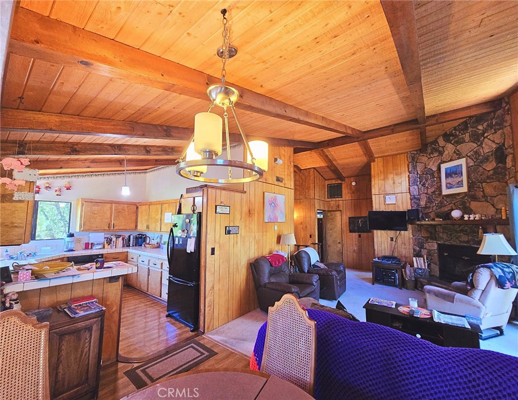 41620 Thrush Court Property Photo 12
