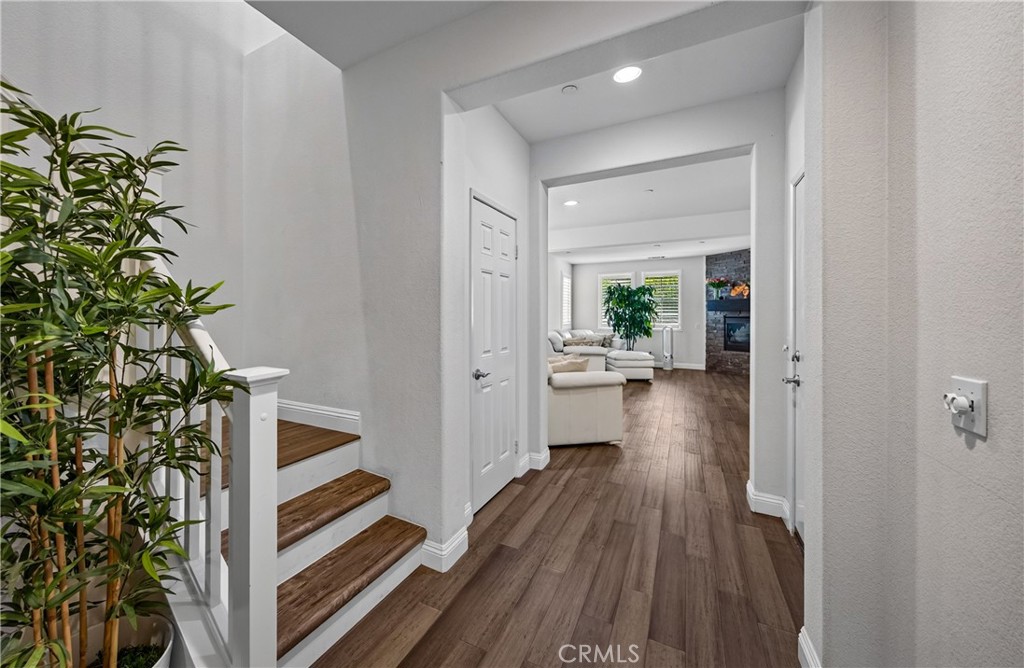 11135 Cram Lane Property Photo 3