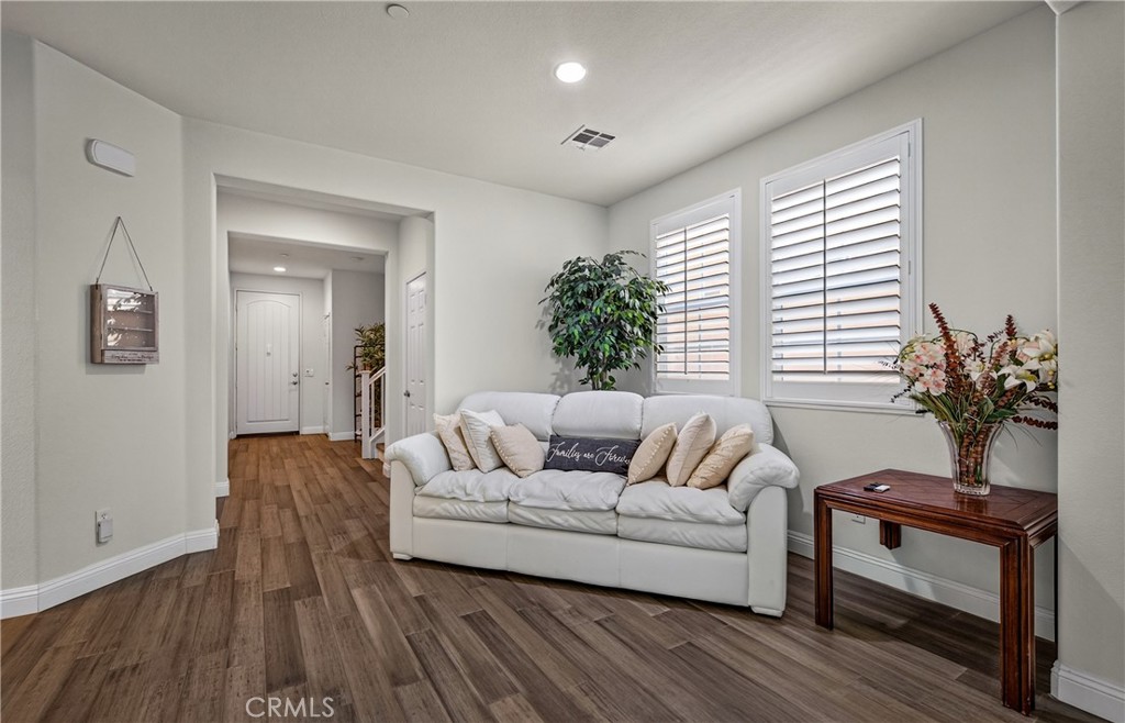 11135 Cram Lane Property Photo 4