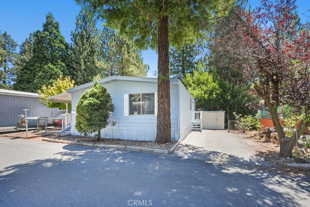 22899 Byron Road 24 Property Photo 2