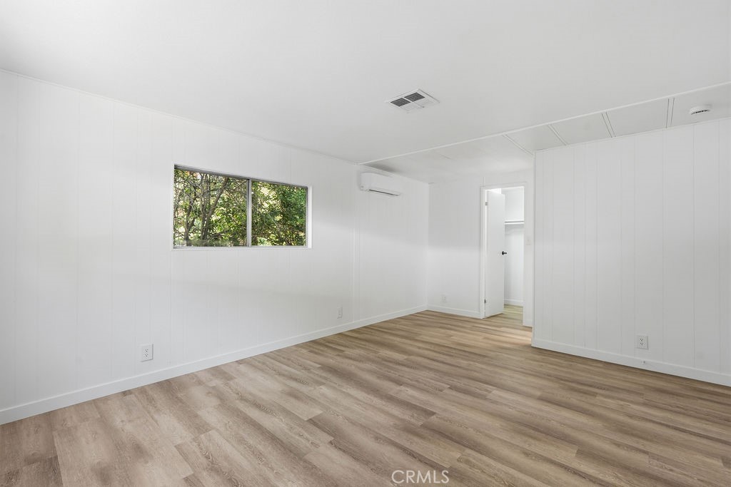 22899 Byron Road 24 Property Photo 28