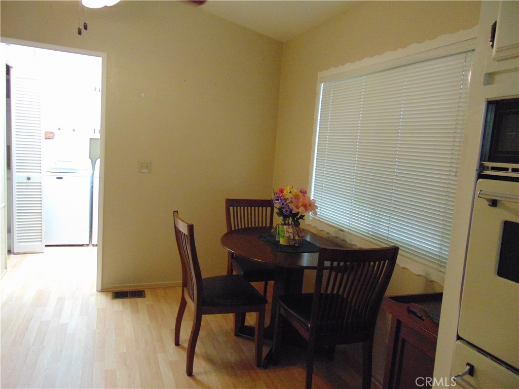 35550 Champagne Property Photo 43