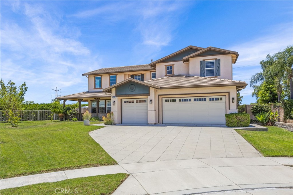 12161 Split Rein Property Photo 1
