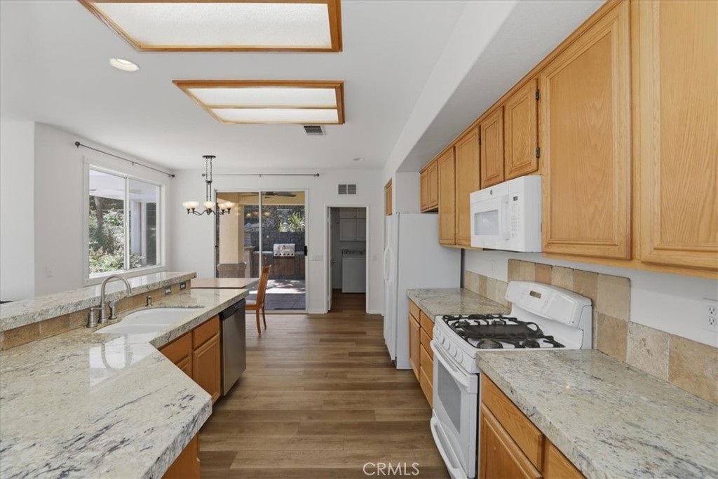 4115 Bennett Property Photo 12