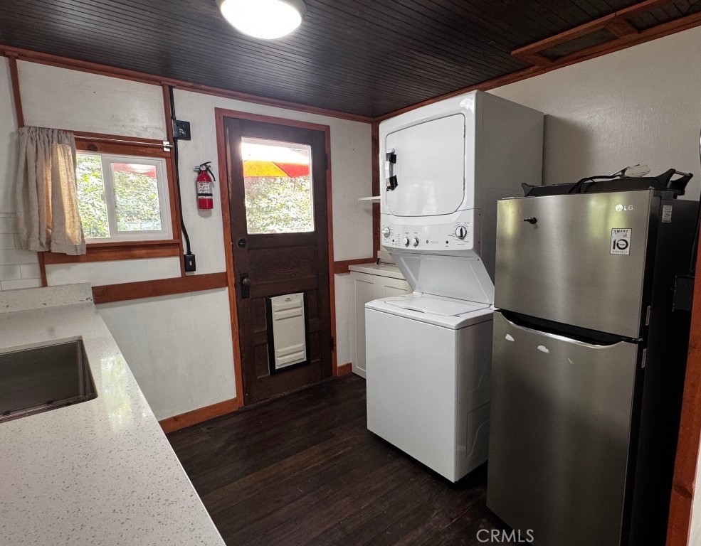 40994 Spruce Property Photo 8