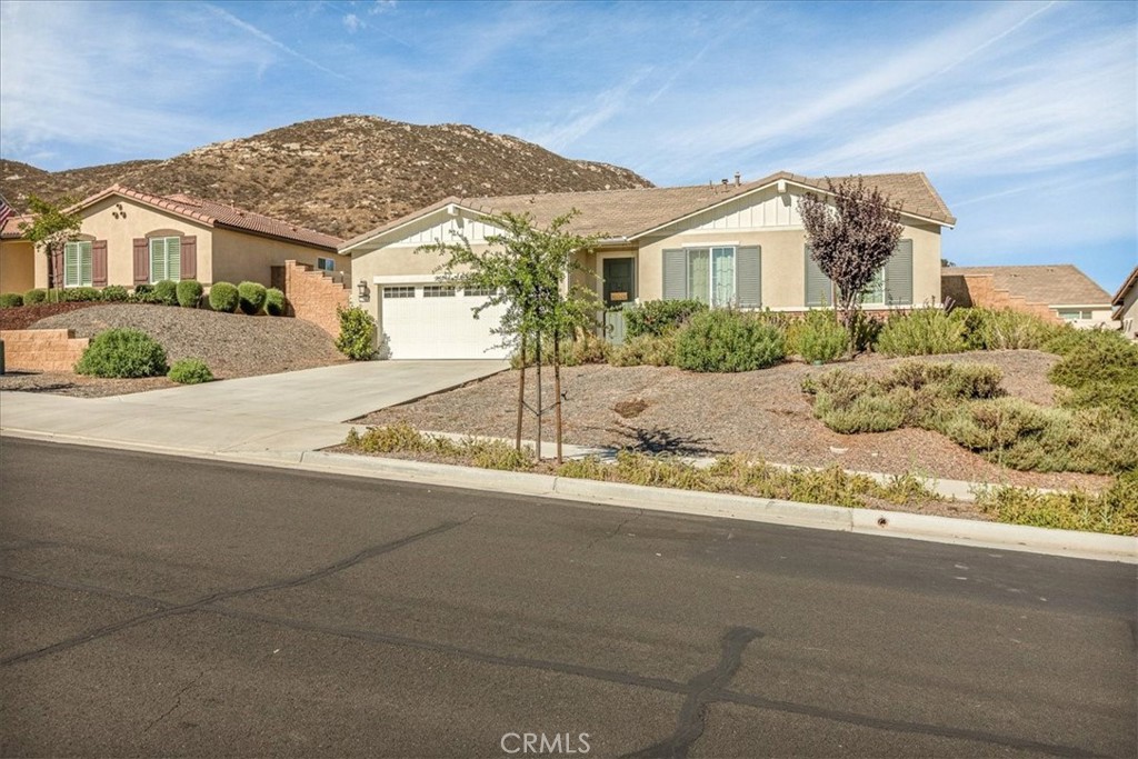 29689 Pathfinder Court Property Photo 3