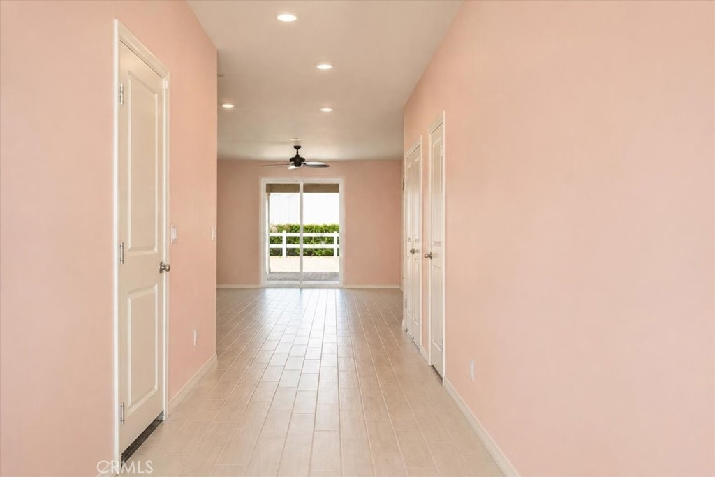 29689 Pathfinder Court Property Photo 6