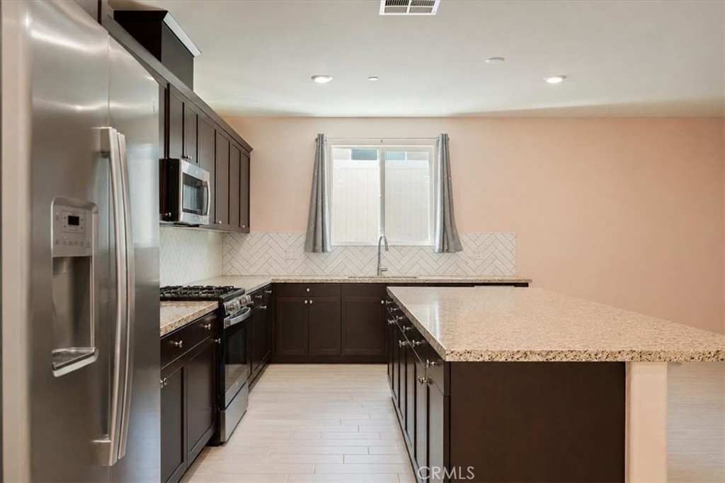 29689 Pathfinder Court Property Photo 9