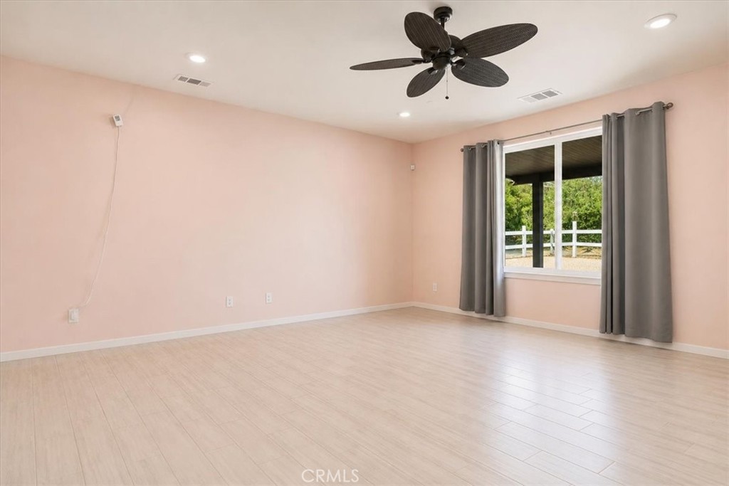 29689 Pathfinder Court Property Photo 14
