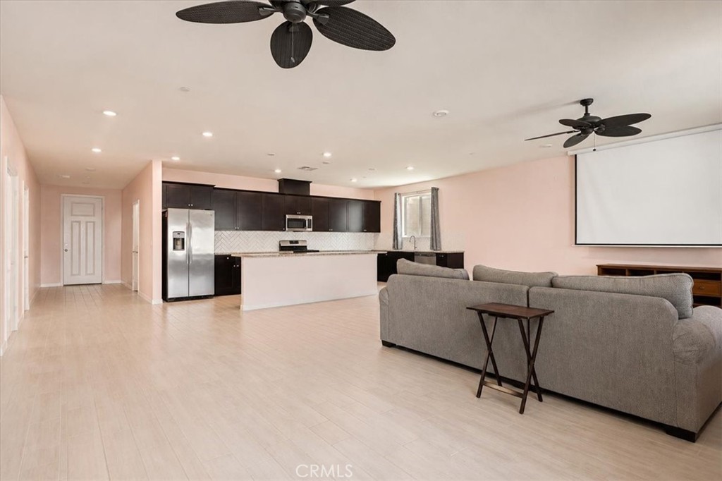 29689 Pathfinder Court Property Photo 15